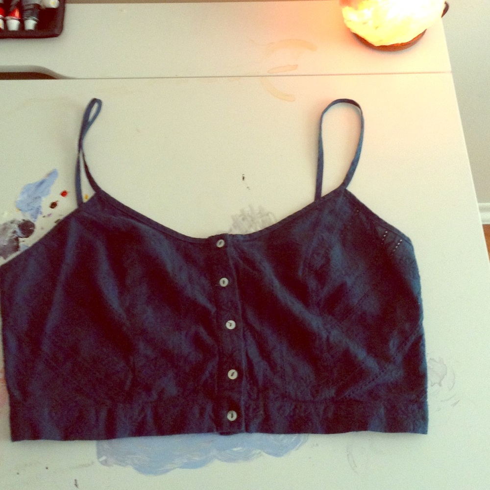KENDALL & KYLIE CROP TOP
